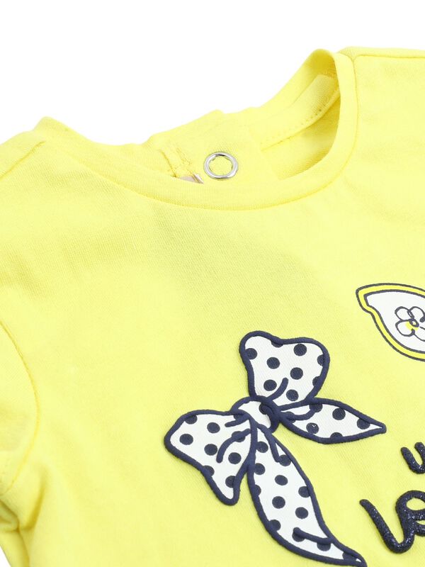 Girls White & Blue Printed T-Shirt with Short Pants image number 4